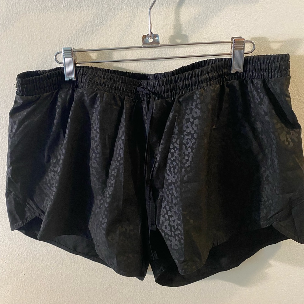 Old Navy Leopard Print Active Shorts
